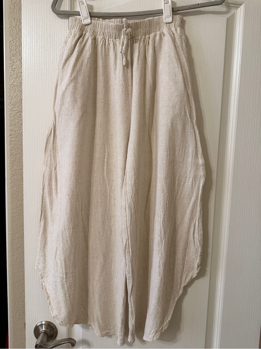 Pink Lily Cream Cropped Wide-Leg Ankle Pants